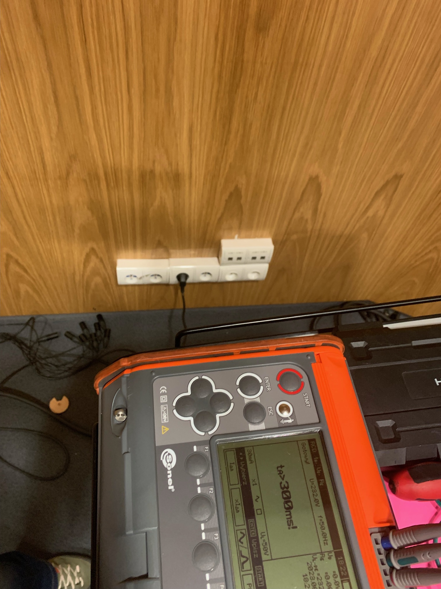 Urządzenie do pomiarów