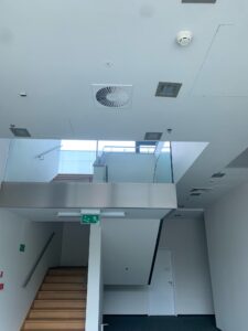 Miasteczko multimedialne klatka schodowa